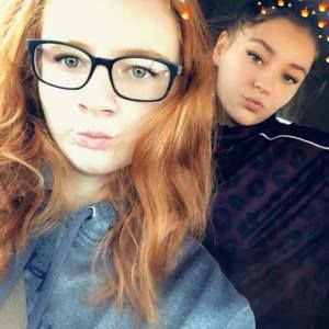 Meet your Posher, Courtney